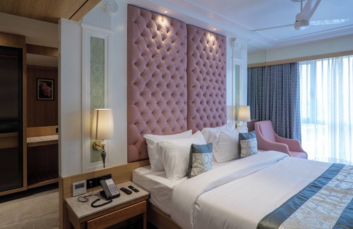 Airoli Hotel | Melior Inn