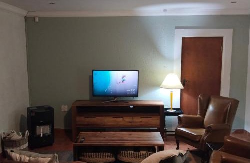 Emalahleni Apartment | Melkbos Place