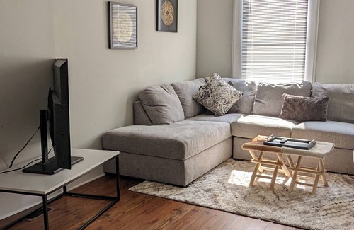 Eastside House | Mellow ☮ BnB, a NEW 3/1.5 in Victorian District