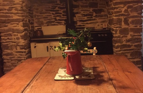 Pontfadog Cottage | Mellow Mountain Eco Retreat exclusive use with Tipi, wood burning Hot Tub, Sauna