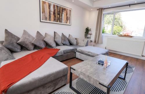 Chester House | Melody Place