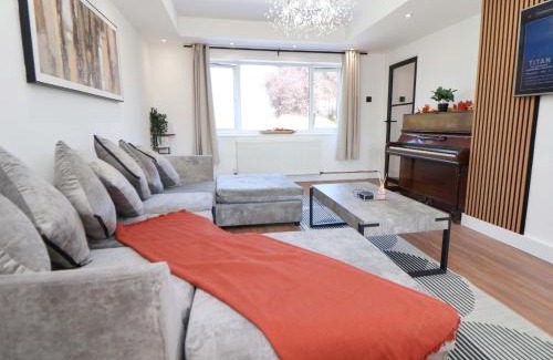 Chester House | Melody Place