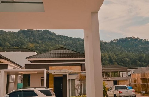 Padang House | melodyfamily