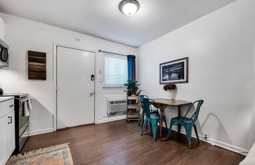 Melrose Condo | Melrose Gem ~ Mins from Downtown