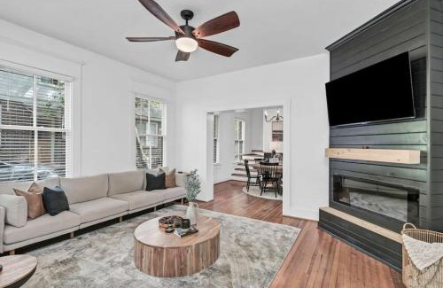 Columbia Apartment | Melrose Heights 3BR