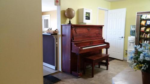 Melville Hotel | Melville Country Inn