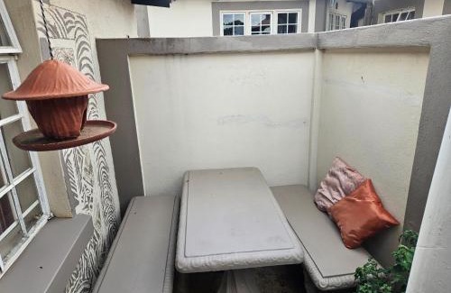 Lichtenburg House | Melville Guesthouse & Contractors Lodge