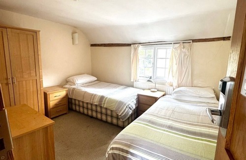 Old Harlow Hotel | Memorial University of Newfoundland