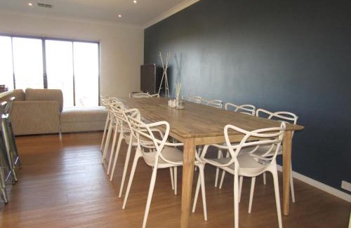 Tiddy Widdy Beach House | Memories by the Sea