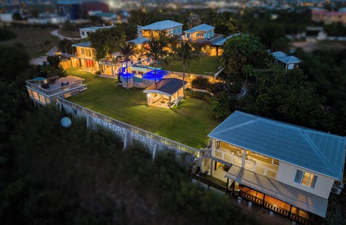 Crocus Hill House | Memories in Cultural Luxury😌- Estate in the Caribbean Culinary Capital w/staff