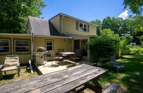 Bradford Cabin | Memory Island on Weller Island
