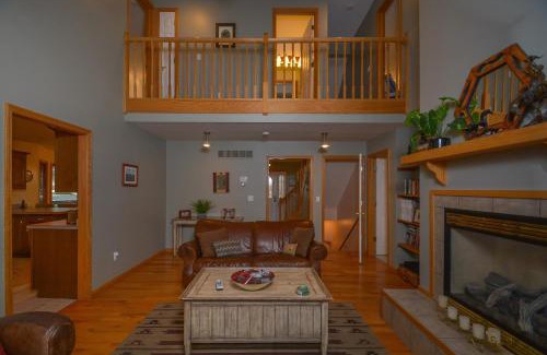 Mountainside House | Memory Lane