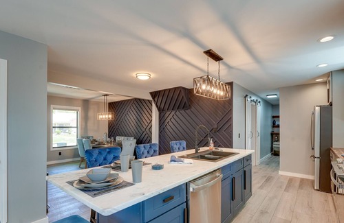 Parkway Village House | Memphis Vacation Rental ~ 10 Mi to Graceland!