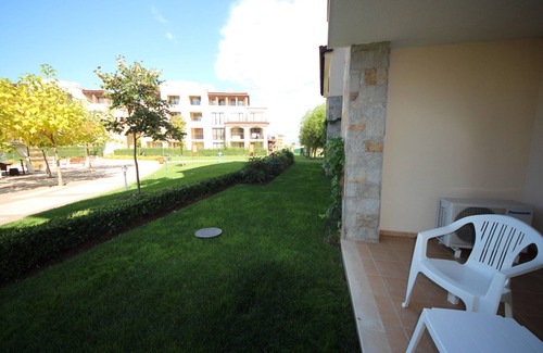 Sozopol Apartment | MENADA * GREEN LIFE * Studio with Terrace by the Pool