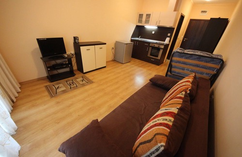 Yurta Hotel | Menada Luxor Apartments
