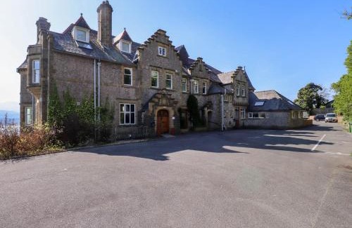 Menai Bridge Apartment | Menai View
