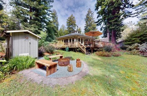 Mendocino House | Mendo Cupola
