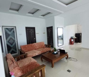 Pantai Penarik House | Mengkuang Villa - Deluxe Room