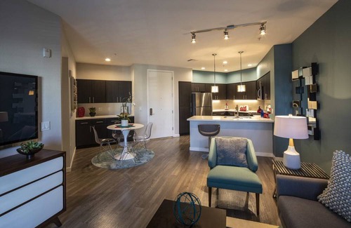 Menlo Park Condo | Menlo Park 3BR Condo Near Facebook Headquarters