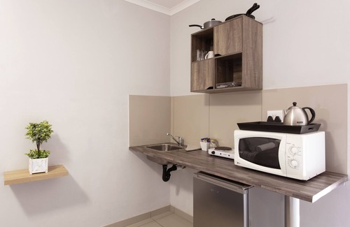 Garsfontein Apartment | Menlyn Apartments