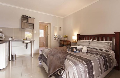Garsfontein Apartment | Menlyn Apartments
