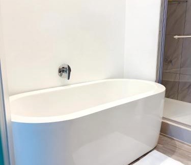 Menlyn Apartment | Menlyn Maine Residences - Capital Trilogy