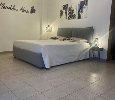 Crispiano Apartment | MenoUno House