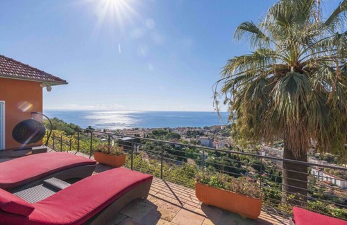 Menton Villa | Menton - Villa Piscine Vue mer, Suites privées