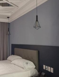 El Marques Hotel | Meny