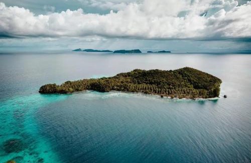 Raja Ampat House | Meos Ambower Homestay Raja Ampat