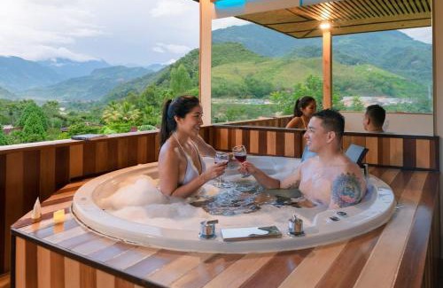 San Ramon Hotel | Mercedes Lodge
