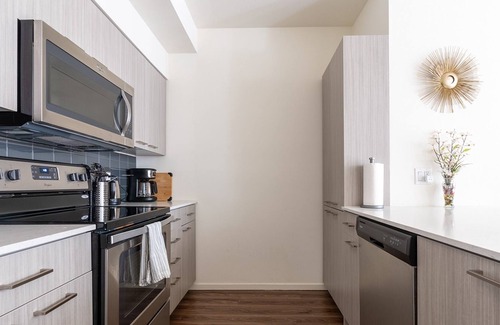 Mercer Island Apartment | Mercer Island Cozy 1 BR | FastWifi | Sophari