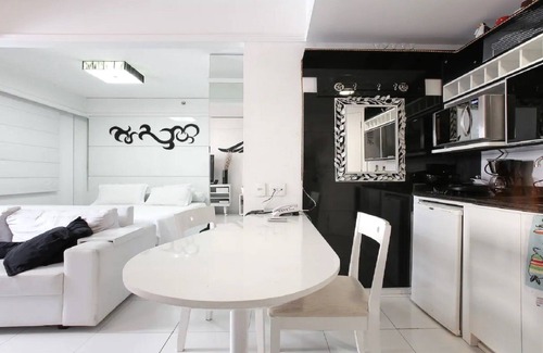 Sao Paulo Apartment | Mercure decorated flat in Moema SP