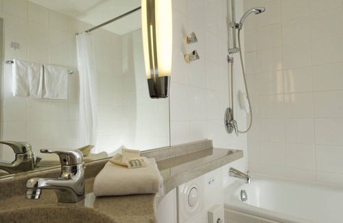 Erfttal Hotel | Mercure Hotel Düsseldorf Neuss