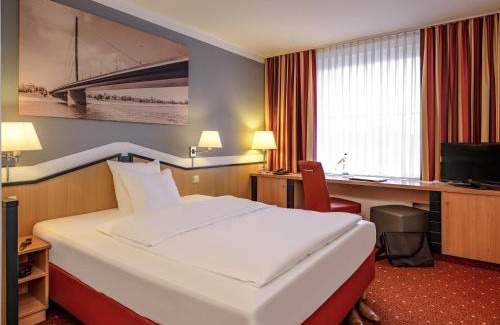 Breitscheid Hotel | Mercure Hotel Düsseldorf Ratingen