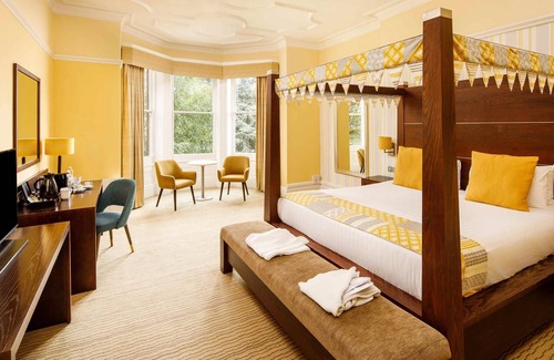 Willerby Hotel | Mercure Hull Grange Park Hotel