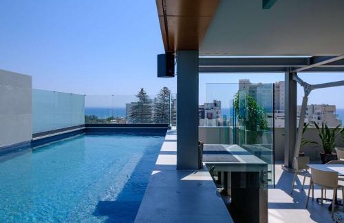 Larnaca City Centre Hotel | Mercure Larnaca Finikoudes Beach