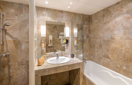 Bompard Hotel | Mercure Marseille Centre Bompard La Corniche