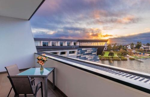 Caroline Springs Hotel | Mercure Melbourne Caroline Springs