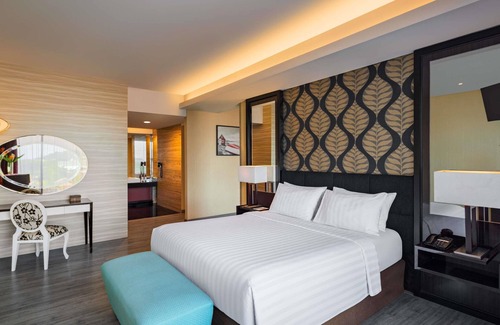Padang Hotel | Mercure Padang