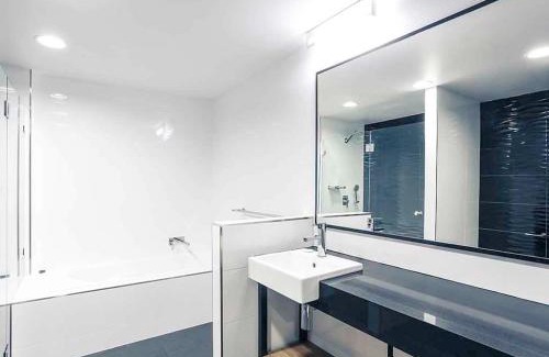 West Tamworth Hotel | Mercure Tamworth