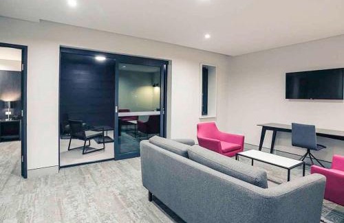 West Tamworth Hotel | Mercure Tamworth