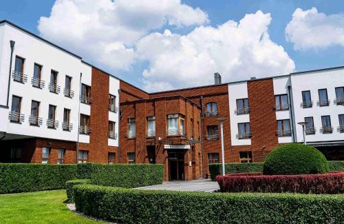 Warsaw Hotel | Mercure Wiazowna Brant