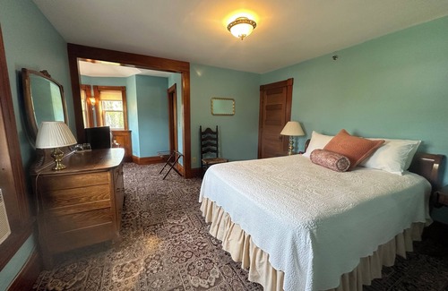 Meredith Bed & Breakfast | Meredith Inn