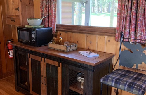 Harbor Springs House | Merganser Cabin at Blisswood Resort