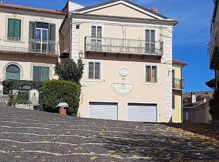 Santa Maria del Molise Apartment | Meridiana