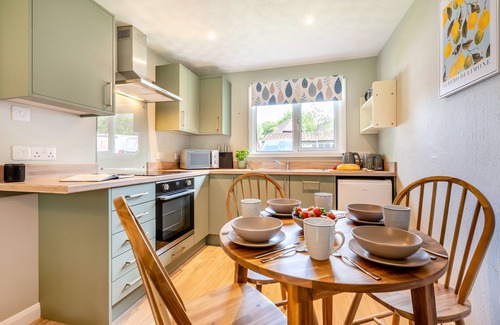 Saint Breward House | Meriel's - Two Bedroom House, Sleeps 4