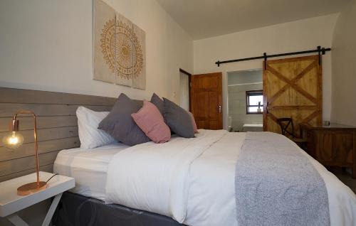 Msukaligwa Villa | Merino Stal Guest Farm