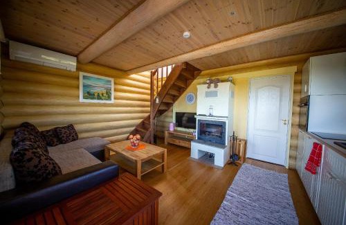 Suuresadama House | Meriti