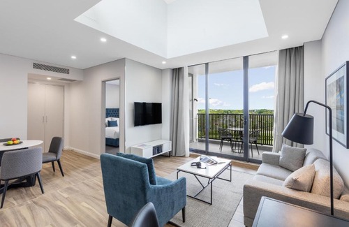 Mascot Hotel | Meriton Suites Coward Street, Mascot